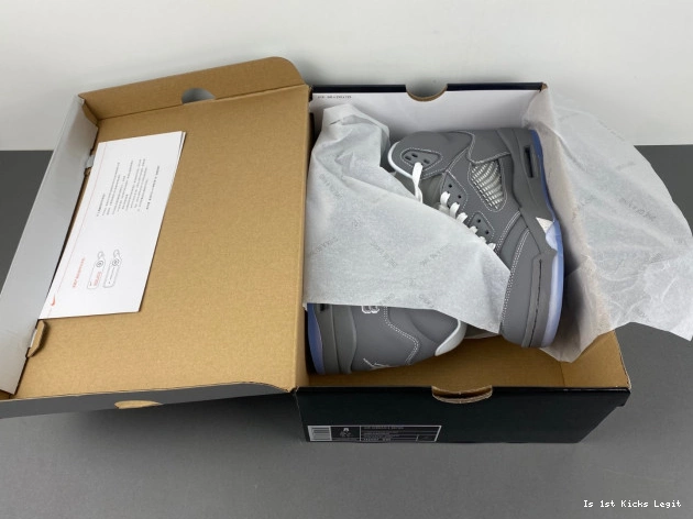 5 Air Wolf Grey Jordan 136027-005 Retro 0810